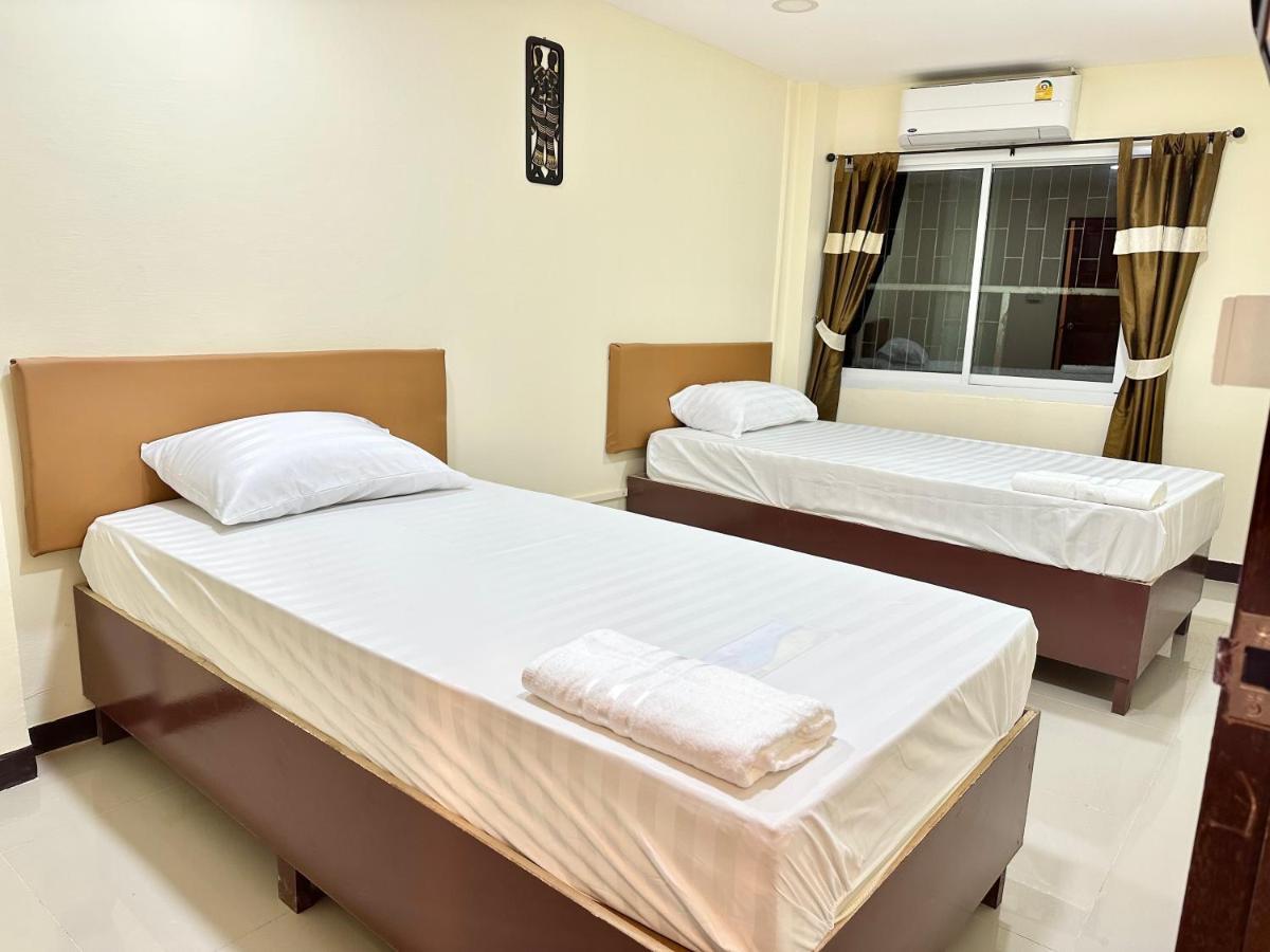 Baan At Khaosan Hostel Bangkok Luaran gambar