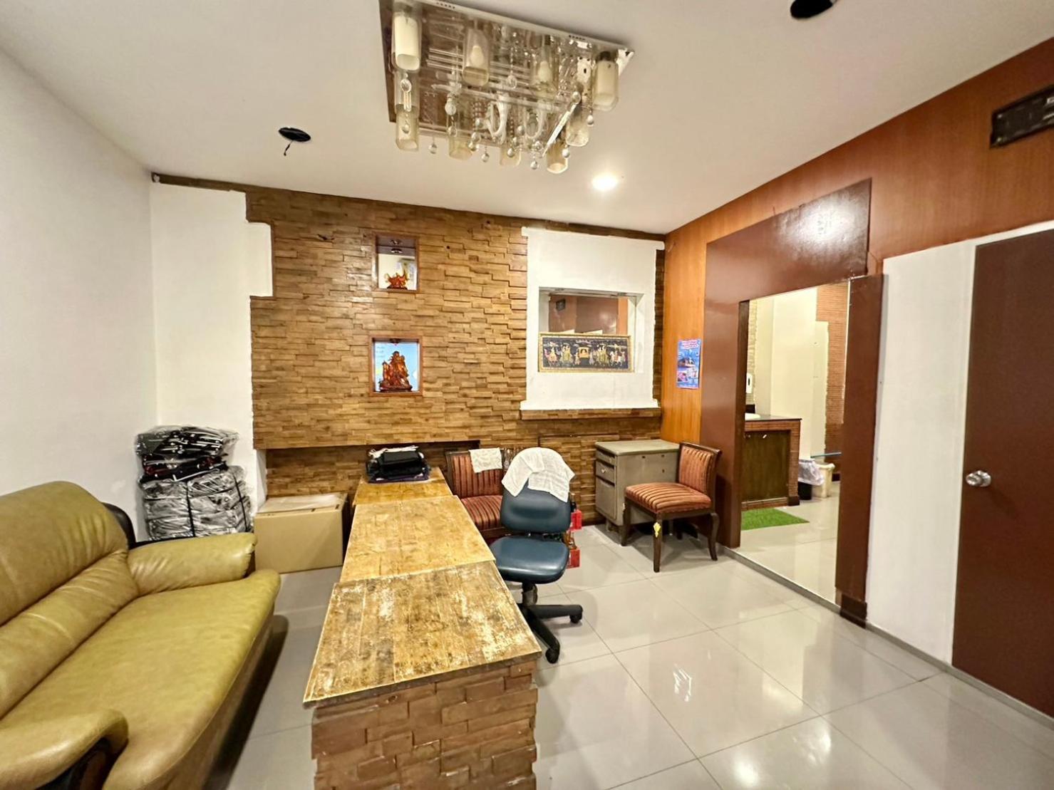 Baan At Khaosan Hostel Bangkok Luaran gambar