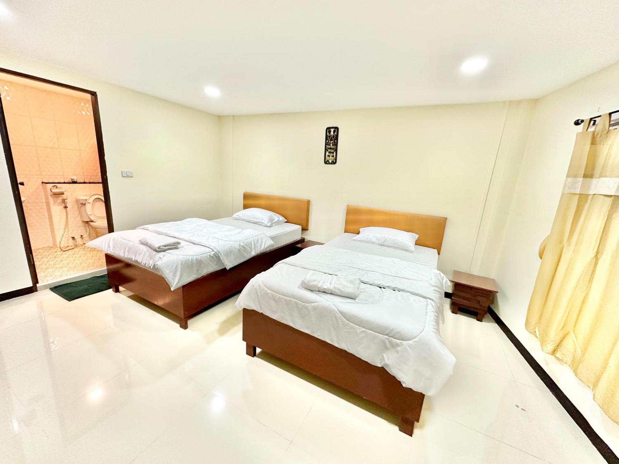 Baan At Khaosan Hostel Bangkok Luaran gambar